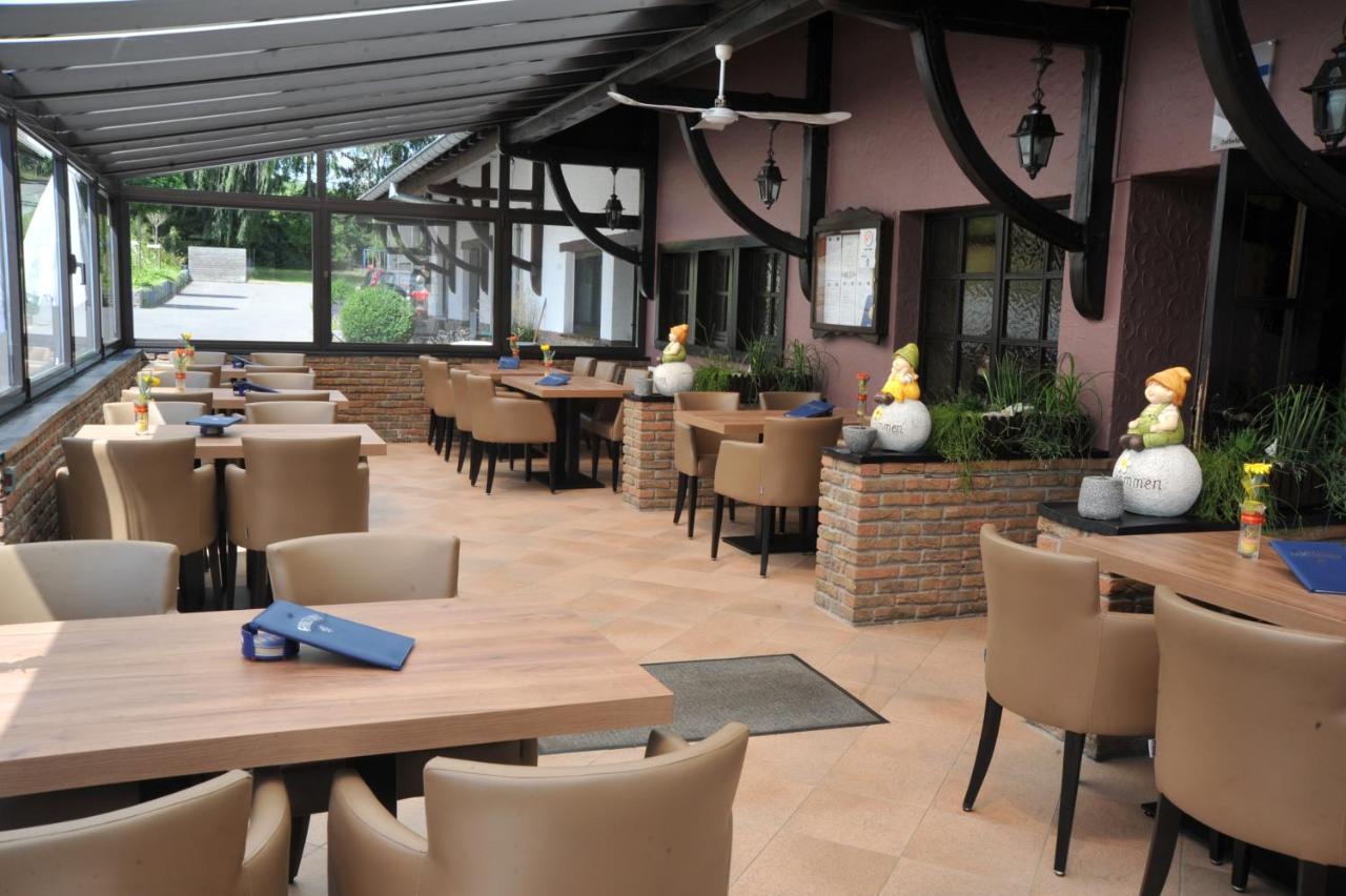 Hotel Burg Hof Экстерьер фото