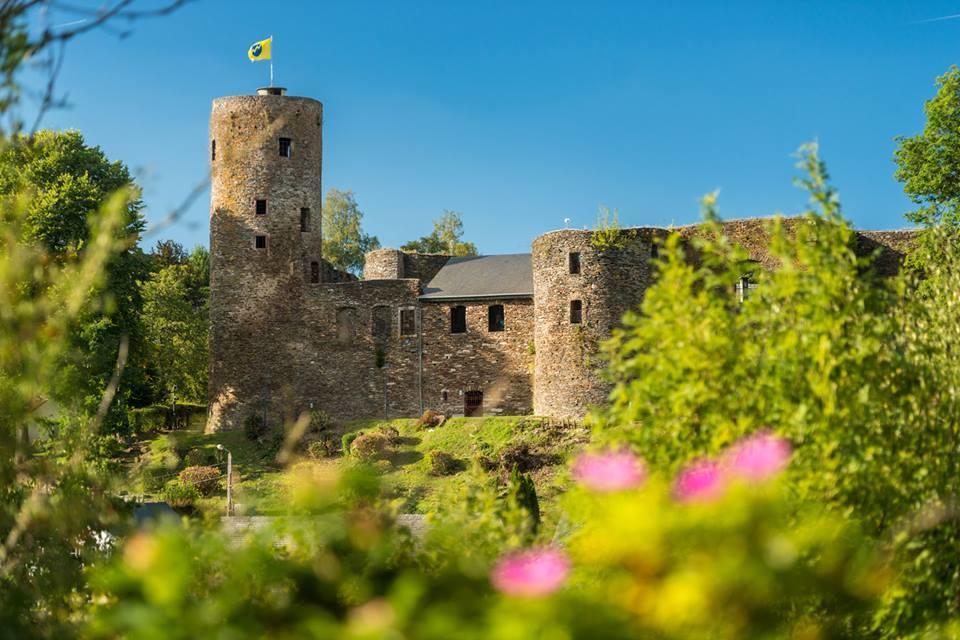 Hotel Burg Hof Экстерьер фото