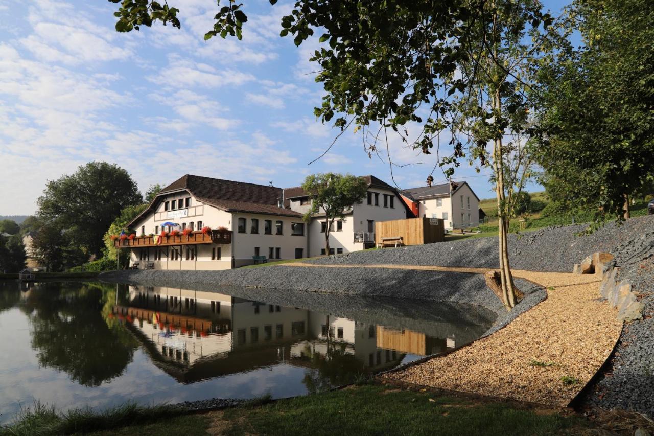 Hotel Burg Hof Экстерьер фото