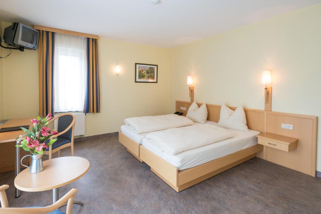 Hotel Burg Hof Экстерьер фото